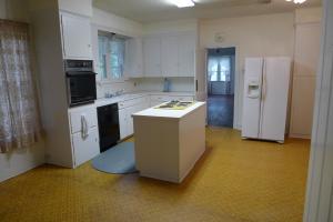 1015 N Fowler- For sale